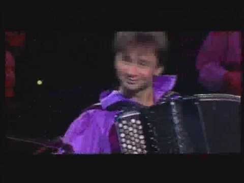 Посмотреть видео клип