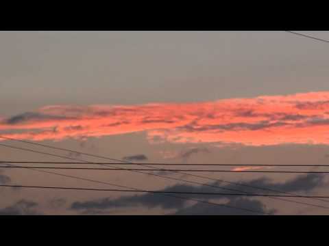 sunset - The whole rest of the sunset has an artificial weaponized haze to it..the darker strips of chemclouds below this one are also fake...