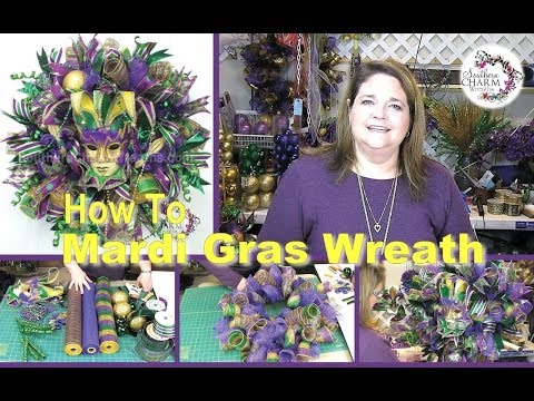 how to attach ornaments to mesh wreath