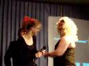 Tinneke Singing