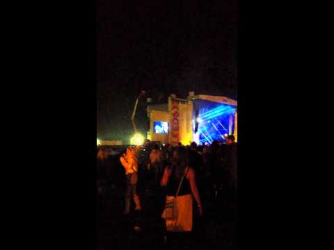 Everlong Live at Leeds Festival 2012