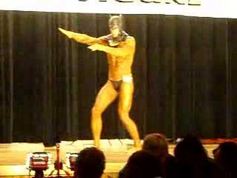 Batman Posing Routine 2008 (www.organicbodybuilding.com)