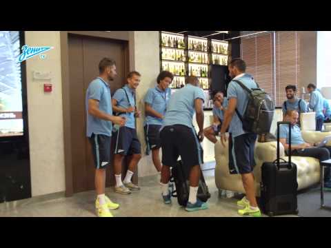 «Зенит-ТВ»: сине-бело-голубые на пути в Ларнаку