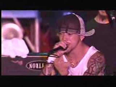 RIZE - STAND UP (summersonic05 live)