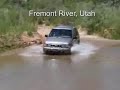 Zum Catheadral Valley durch den Fremont River, Utah