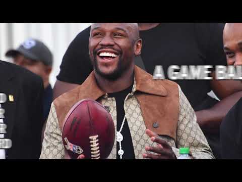 Video: Floyd Mayweather scores two touchdown balls at Rams-Seahawks game