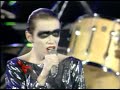 Bowie and Lennox - Under Pressure (live)