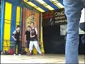 First Flow vs Raw material en co