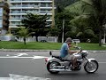 HUGO COLOMBO PASSEANDO