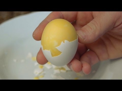 how to turn eggs over easy