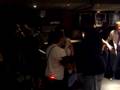 videos de Andy Ward rocks Zed Bias..