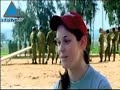 coup d'oeil sur les instructrices de l'arm�e isra�lienne en charge de la formation des soldats qui, plus tard, deviendront parachutistes. de la pr�paration de l'�quipement au saut en altitude, ces femmes peu ordinaires ont un r�le pr�pond�rant au sein de la prestigieuse unit� des "tsanhanim" de tsahal.