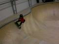 videos de Edvin shows off skills with skateboard!