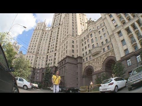 moscow - Choosing the right speed for exploring Moscow is vital because according to architects, the city is... euronews, the most watched news channel in Europe Subs...
