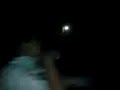 este es un video donde un amigo le pone en la madre a otro amigo, pero el wey madreado estaba super pedo