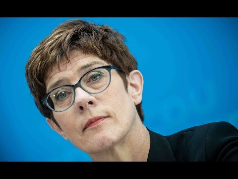 Politiker-Ranking: AKK stürzt in einer Forsa-Umfrage drastisch ab