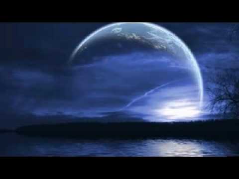 Dolly Parton - Once In A Very Blue Moon lyrics