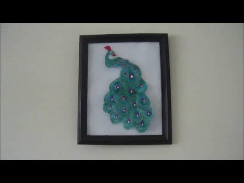 DIY : Peacock out of a recylced milk jug