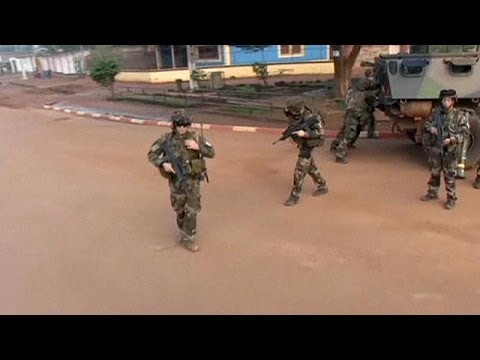 central africa - French troops are on patrol and on guard in Bangui, the capital of the Central African Republic. In... euronews, the most watched news channel in Europe Subs...