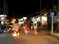 サムイ島-チャウエンビーチロード；chaweng beach road koh samui