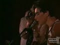 Born Ruffians - Hummingbird (live @ 100 shirt party) Born Ruffians - Hummingbird (live @ 100 shirt party)