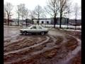 videos de Bmw E21 323i Chevrolet pick up V8 driften sneeuwpret in putten