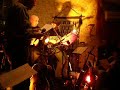 alain ort�ga, ses musiciens et le public de la case � palabres.
http://www.lacaseapalabres.fr/ 
http://alain.ortega.free.fr/
http://www.visitsalondeprovence.com/