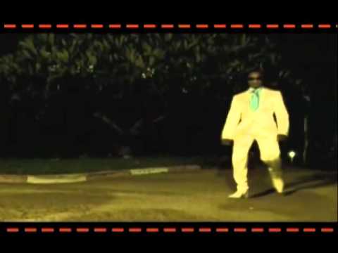 Koffi Olomide - L'Amour N'existe Pas - Bord ezanga kombo HD Koffi Olomide - L'Amour N'existe Pas - Bord ezanga kombo HD