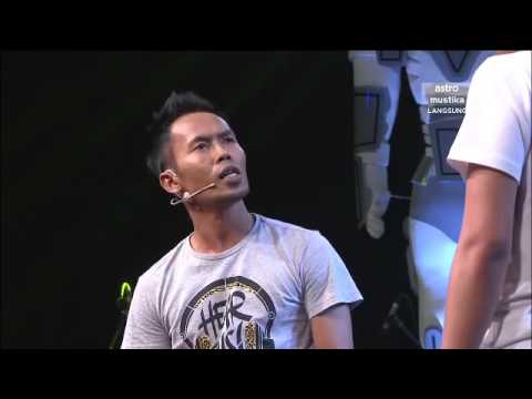 mega - Episod penuh Maharaja Lawak Mega 2013, http://bit.ly/mlm13full Langgan YouTube Astro Gempak, http://bit.ly/ytgempak Portal hiburan Astro Gempak, http://www.a...