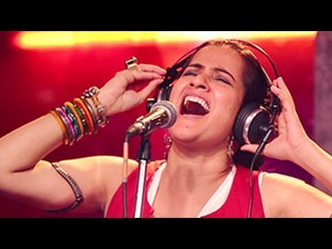 Sampath.com - Always known to bring a powerful voice & a unique, original flavour to every song - Sona does exactly that on this upbeat Ram Sampath composition & Ameer Khu...