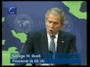 - Se anuncian reformas en los mercados financieros para mejorar su transparencia y promomer una mayor integridad en el sistema.- El presidente de EE.UU., George W. Bush, afirmó hoy que se han logrado avances en la cumbre del G20 para solucionar la crisis financiera, pero superarla requerirá aún un tiempo.Washington / Redacción Central, 15 noviembre (CERES TELEVISIÓN / AGENCIAS).-Los mandatarios del G-20, más España y Holanda, se comprometieron hoy a llevar a cabo una reforma de los mercados financieros que descanse sobre los principios de una mayor transparencia y regulación, y que promueva una mayor integridad en el sistema.En la declaración final adoptada tras la cumbre en Washington, los líderes del G-20 se comprometen a trabajar juntos para restaurar el crecimiento mundial y conseguir las reformas que necesita el sistema financiero, algo que debe estar delineado antes del 31 de marzo.Por otra parte, el presidente de EEUU, George W. Bush, afirmó hoy que se han logrado avances en la cumbre del G20 para solucionar la crisis financiera, pero superarla requerirá aún un tiempo.Los gobernantes que tomaron la palabra en la cumbre del G-20 que se celebra hoy a puerta cerrada en Washington han coincidido en la necesidad de restaurar la confianza de los mercados y coordinar las medidas reguladoras que tome cada país.Según informaron fuentes de la delegación española presentes en la reunión, los primeros en intervenir fueron los representantes de Brasil, China, Indonesia, México, Francia y España.Los jefes de Estado y de Gobierno destacaron la urgencia de que regrese la confianza de los mercados y de los propios ciudadanos en sus economías.Todos ellos, menos Francia, destacaron que es necesario reformar los foros económicos actuales para incorporar a nuevos países, según las mismas fuentes.© 2008 CERES TELEVISIÓN NOTICIAS[+info]: http://www.cerestv.info[e-mail]: noticias@cerestv.esPeticiones:Teléf.902-885.666 • Fax: 902.885.869