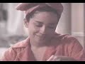 Kari Wuhrer: 