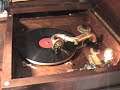 a request from a viewer from china. part 1 (of 4)of fritz kreisler playing mendelssohn's violin concerto with leo blech conducting the berlin state opera orch., recorded in 1926. unfortunately, hmv (victor) wanted kreisler to record the beethoven, brahms and mendelssohn concertos immediately after the introduction of electrical recording. if they had waited 3 or 4 years, the sound would have been much better. kreisler did them again in 1936 in great sound but by then he was past his prime.