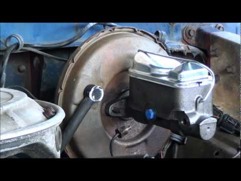 HOW TO REPLACE A BRAKE MASTER CYLINDER PART 2 OF 2 ON THE DROF / FORD LOL !!!