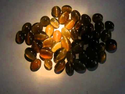 CA6917 ( 152.45 Ct. Apatite Cat's Eye 47 Pcs. ).mp4