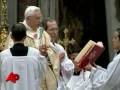 Pope Celebrates Christmas Midnight Mass