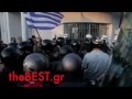 Grupos de nazis atacan un centro de inmigrantes en Grecia