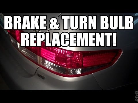 HONDA ACCORD: Brake & Turn Lamp Bulb Replacement