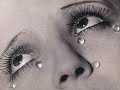 Rihanna - Cry