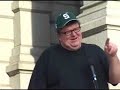 Michael Moore Shrugs Off Wacko at \"SiCKO\" Promo Michael Moore Shrugs Off Wacko at \"SiCKO\" Promo