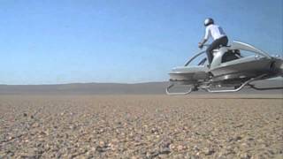 【空を飛ぶバイクが登場?!】スターウォーズの世界が現実に