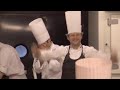 El pollo, el pez y el cangrejo real - Clímax