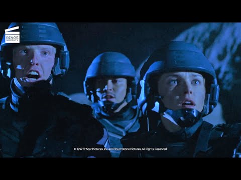 Starship Troopers: Klendathu invasion HD CLIP