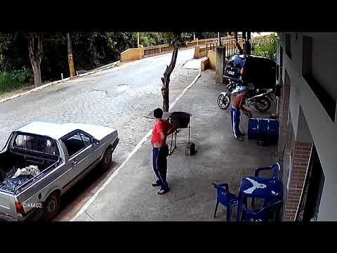 Beczkę po benzynie przeciął szlifierką – FINAŁ mógł być tylko jeden.