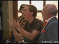 http://www.antena3.com/familiamataFermín y Arturo intentan timar a un antiguo conocido del sector textil. El inventor de los pantalones pitillo.