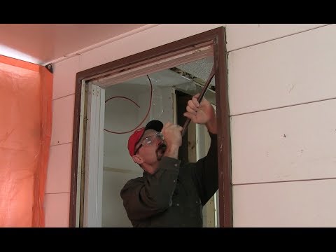 how to remove a door