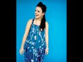 Lily Allen Singing Naive (By The Kooks) Lily Allen Singing Naive (By The Kooks)
