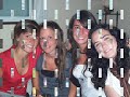 a mis amigas