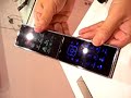 【CEATEC】NTTドコモ，キー部とディスプレイ部を分離できる携帯電話機を展示