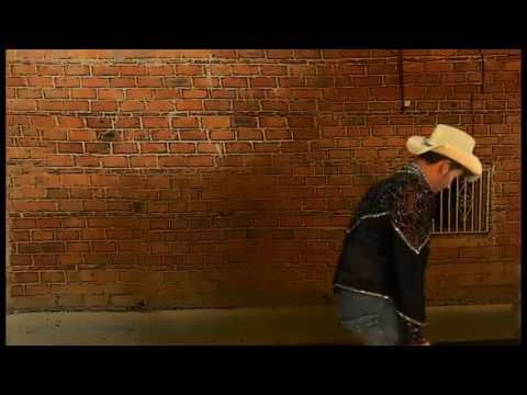 LA CARRETILLA - BANDA MI TIERRA VILLANOVENSE LA CARRETILLA VIDEO OFICIAL HECHO POR TELEPAISA.